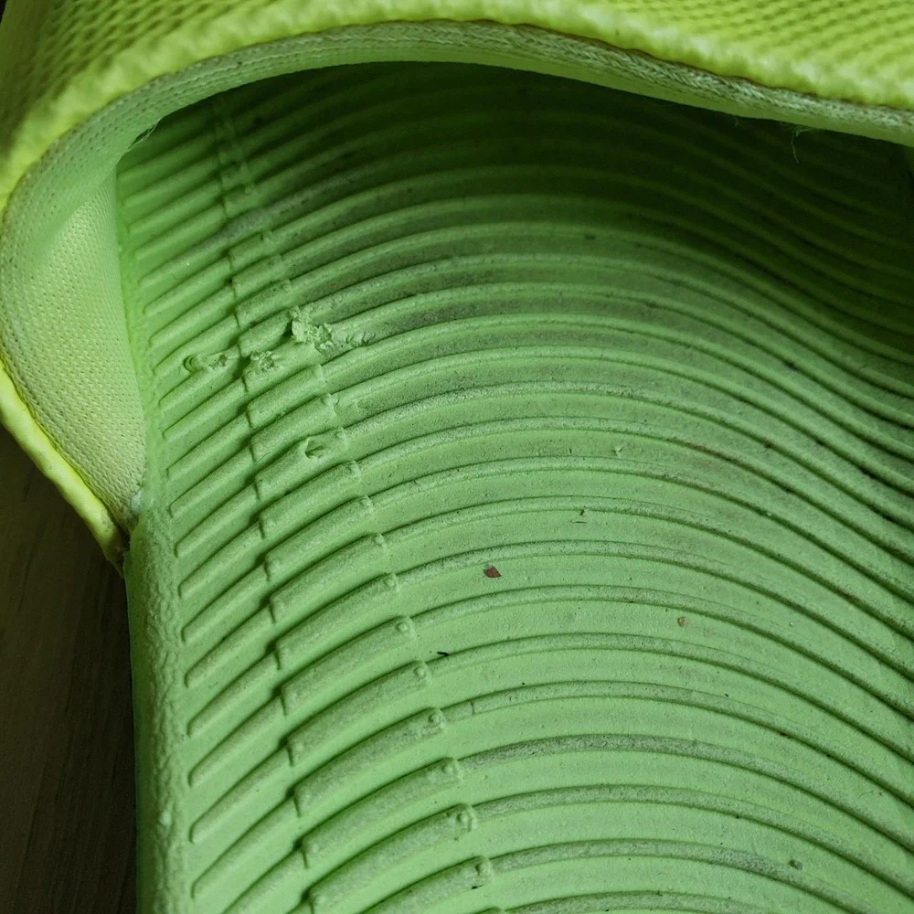 Nike‎ Slides Kids 13C Green Black Kawa Slide Sandals Cushioned Shoes